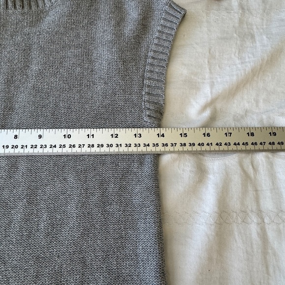 Old Navy Women's Gray Glitter Sleeveless Knit Long Tunic Sweater Medium Pockets - Picture 9 of 12